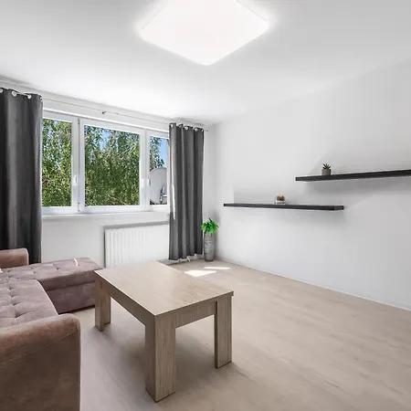 Appartamento Spacious 3-bedroom With Park View In Petrzalka Bratislava